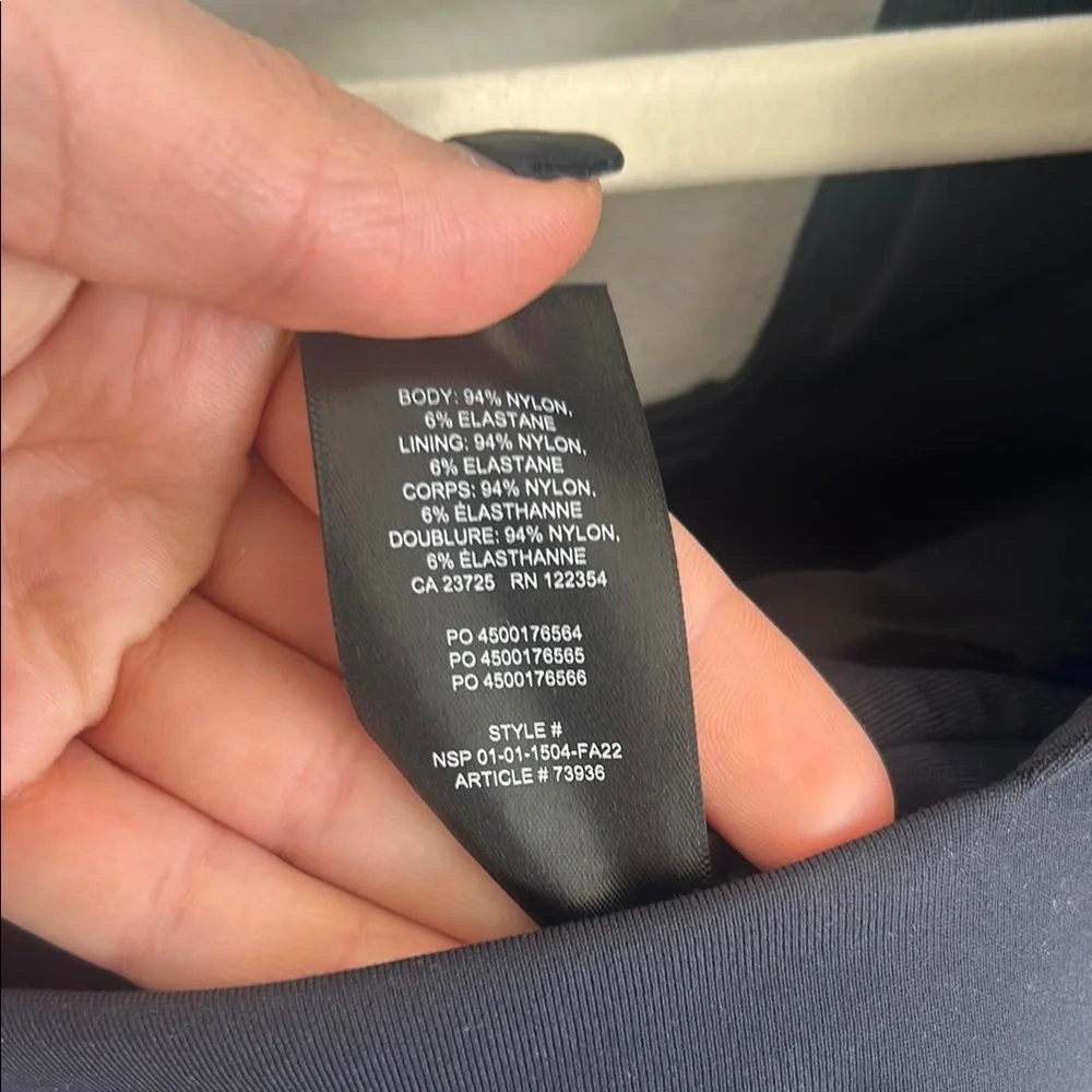 Aritzia Babaton Contour Squareneck Longsleeve Bodysuit in Black, Size Small - Picture 7 of 7